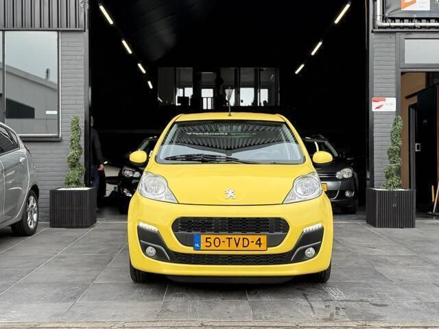Occasion Peugeot 107 Active 68 PK (50 kW) 2012 Geel Hatchback