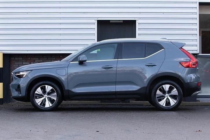 Occasion Volvo XC40 Core 180 PK (132 kW) 2023 Grijs SUV