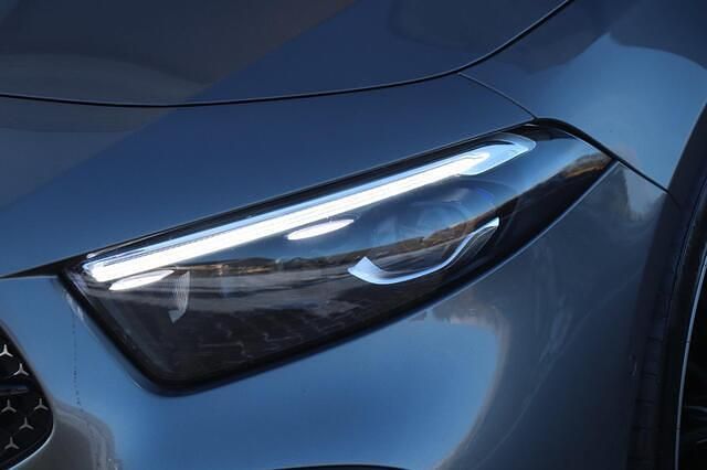 Occasion Mercedes A180 AMG line 136 PK (100 kW) 2023 Grijs Hatchback