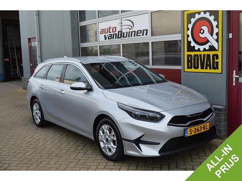 Grijs Gebruikt 2023 Kia Ceed Sportswagon Stationwagen | € 18.745 (Super prijs) - Afbeelding 1/4