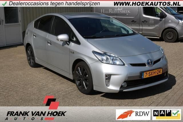 Grijs Gebruikt 2013 Toyota Prius Hatchback | € 9.500 (Eerlijke prijs) - Afbeelding 1/4