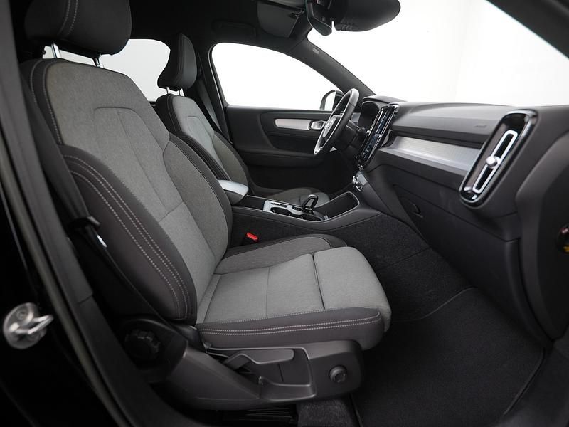 Occasion Volvo XC40 Comfort 211 PK (155 kW) 2022 Zwart SUV