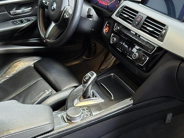 Occasion BMW 320 Executive 184 PK (135 kW) 2018 Wit Sedan