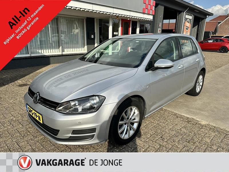 Hatchback Gebruikt 2015 VW Golf VII Trendline Hatchback | € 11.950 (Eerlijke prijs) - Afbeelding 1/4