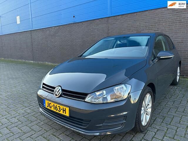 Grijs Gebruikt 2013 VW Golf VII Trendline Hatchback | € 7.499 (Eerlijke prijs) - Afbeelding 1/4