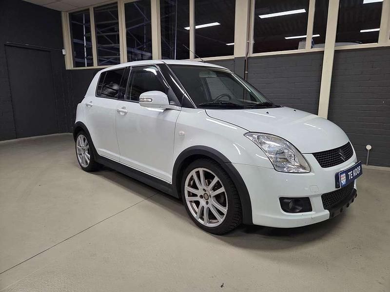 Occasion Suzuki Swift Exclusive 102 PK (75 kW) 2010 Wit Hatchback