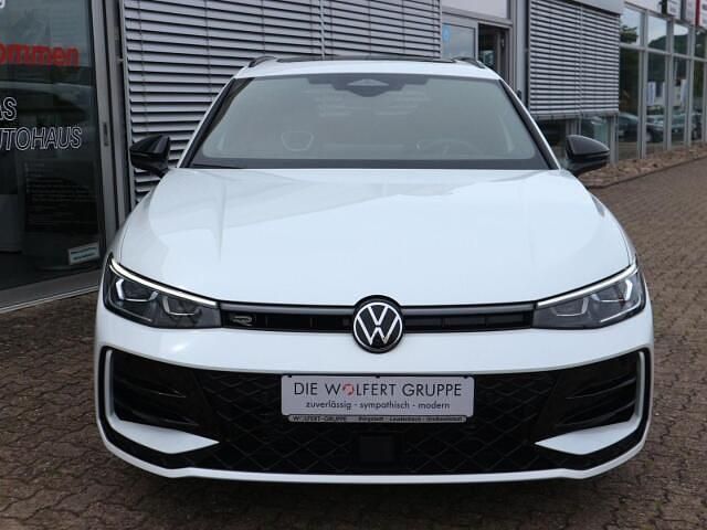 Occasion VW Passat R-line 150 PK (110 kW) 2024 Overige Sedan