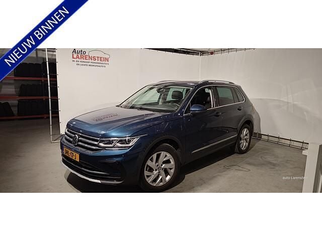 Blauw Gebruikt 2021 VW Tiguan Business+ SUV | € 28.650 (Super prijs) - Afbeelding 1/4