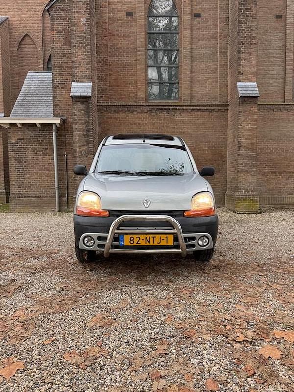 Occasion Renault Kangoo 95 PK (69 kW) 2002 Grijs MPV