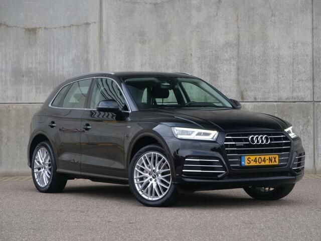 Zwart Gebruikt 2020 Audi Q5 Competition SUV | € 37.950 (Super prijs) - Afbeelding 1/4