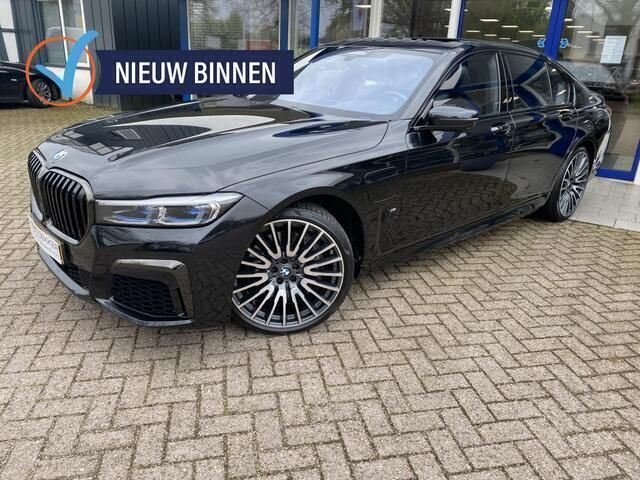 Zwart Gebruikt 2021 BMW 745e Executive Sedan | € 54.950 (Goede deal) - Afbeelding 1/4