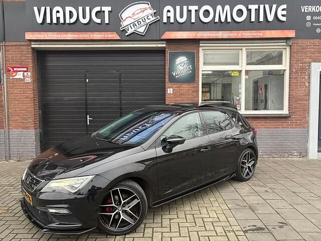 Occasion Seat Leon FR 150 PK (110 kW) 2017 Zwart Hatchback