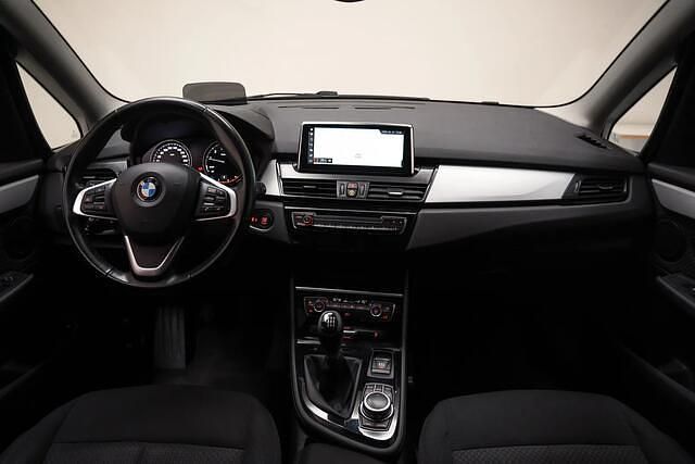 Occasion BMW 216 109 PK (80 kW) 2021 Oranje Stationwagen