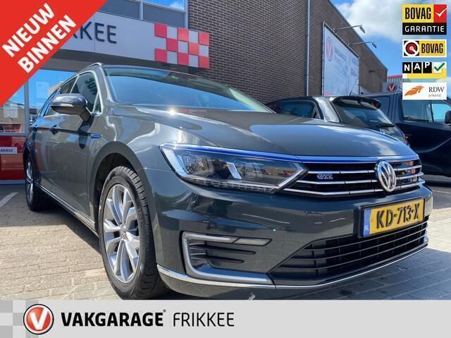 Grijs Gebruikt 2016 VW Passat GTE Stationwagen | € 9.500 (Eerlijke prijs) - Afbeelding 1/4