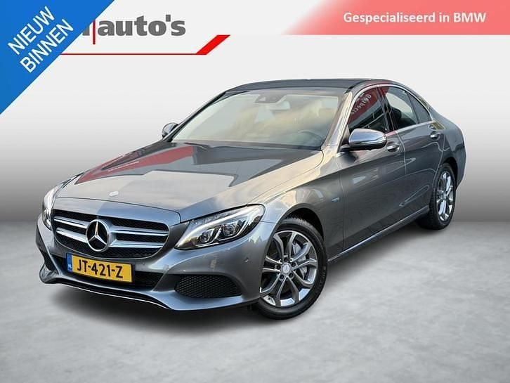 Gebruikt 2016 Mercedes 350 Avantgarde | € 19.999 - Afbeelding 1/4