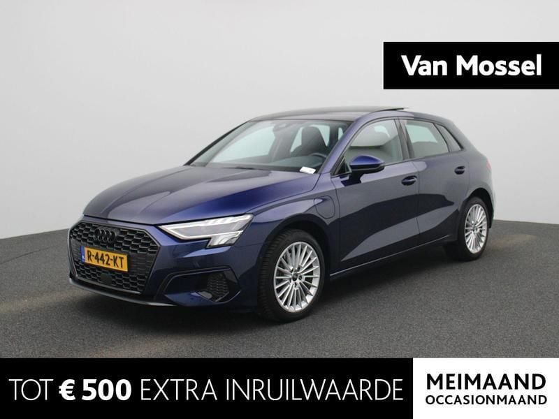 Blauw Gebruikt 2022 Audi A3 Sportback e-tron Advanced Hatchback | € 26.900 (Super prijs) - Afbeelding 1/4
