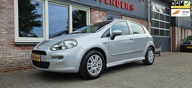 Grijs Gebruikt 2015 Fiat Punto Evo Pop Hatchback | € 5.450 (Eerlijke prijs) - Afbeelding 1/4