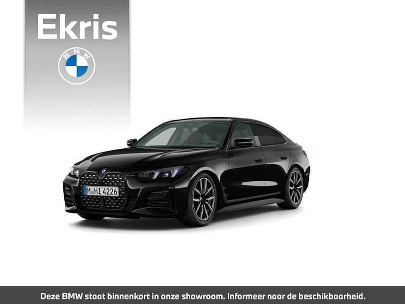 Zwart (metallic) Nieuw 2025 BMW 430 Comfort Edition Coupé | € 101.900 - Afbeelding 1/4