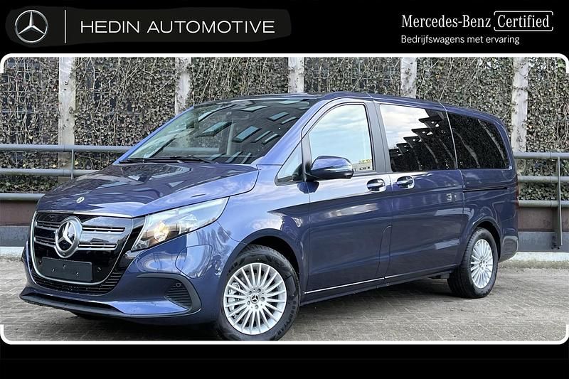 Blauw Gebruikt 2025 Mercedes EQV300 MPV | € 81.900 - Afbeelding 1/3