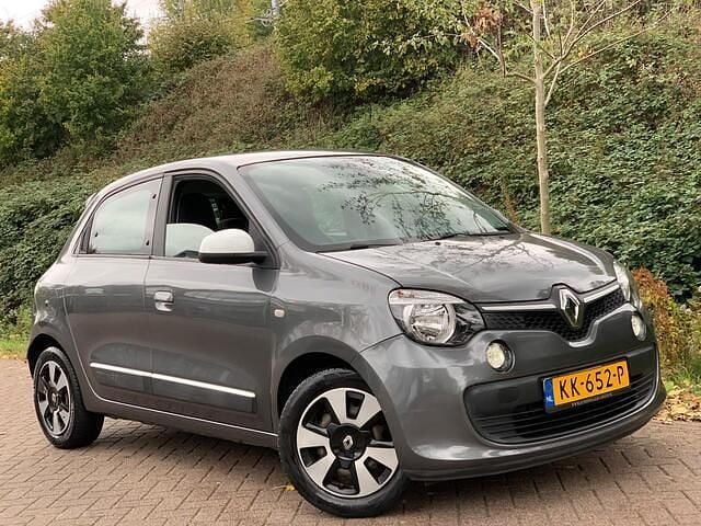 Grijs Gebruikt 2016 Renault Twingo Collection Hatchback | € 4.990 (Eerlijke prijs) - Afbeelding 1/4