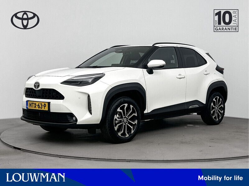 Wit Nieuw 2025 Toyota Yaris Cross SUV | € 33.900 (Duur) - Afbeelding 1/4