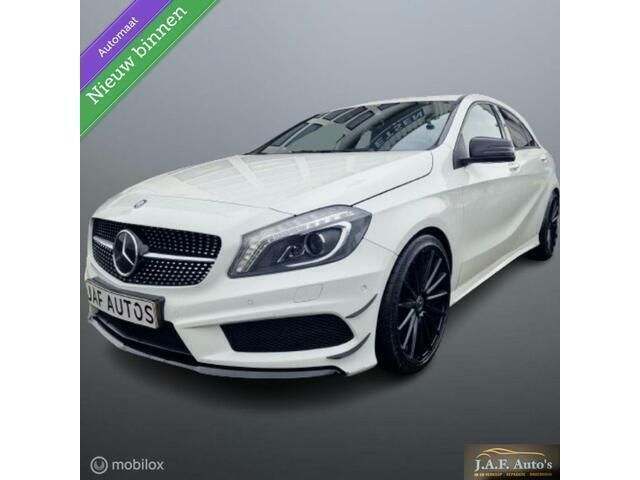 Wit Gebruikt 2012 Mercedes A250 Hatchback | € 13.250 (Duur) - Afbeelding 1/4