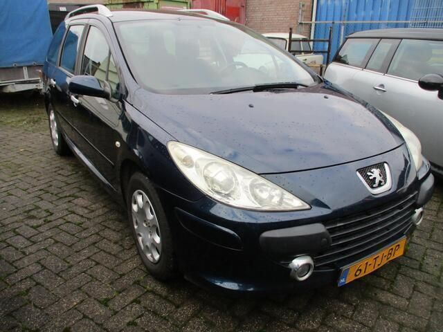 Blauw Gebruikt 2006 Peugeot 307 Stationwagen | € 1.999 (Iets duurder) - Afbeelding 1/4