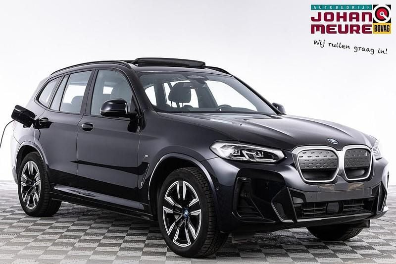 Blauw Occasion 2023 BMW iX3 M Sport SUV | € 43.990 (Goede deal) - Afbeelding 1/4