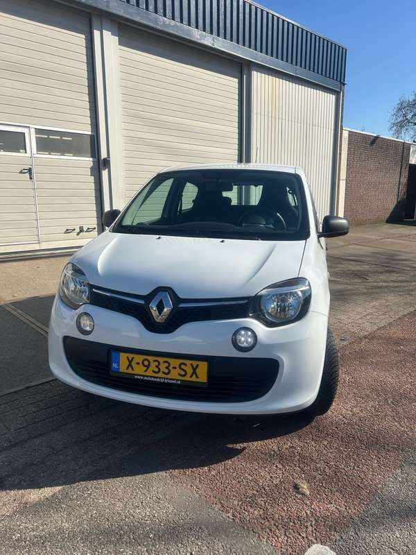 Wit Gebruikt 2016 Renault Twingo Collection Hatchback | € 7.500 (Iets duurder) - Afbeelding 1/4