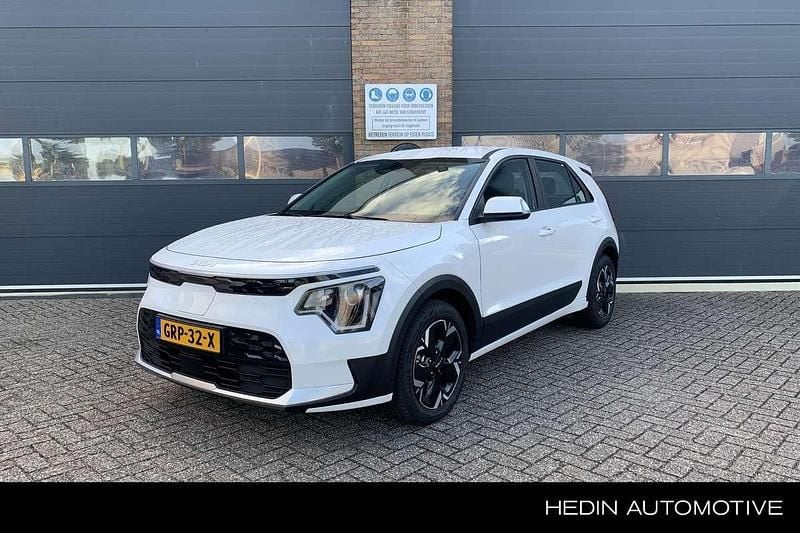 Wit Gebruikt 2024 Kia e-Niro 3 SUV | € 32.945 (Super prijs) - Afbeelding 1/4