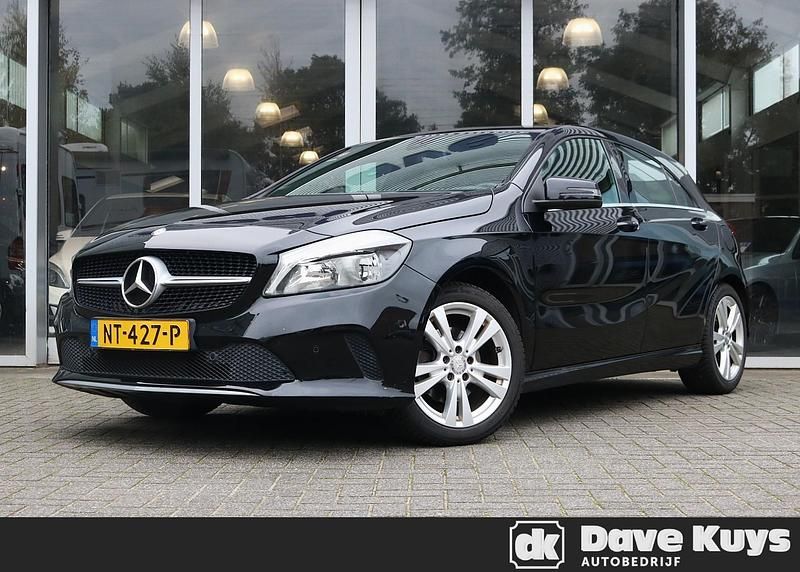 Occasion Mercedes A180 Ambition 123 PK (90 kW) 2016 Zwart Hatchback