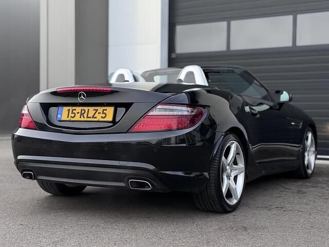 Occasion Mercedes SLK250 AMG 204 PK (150 kW) 2011 Zwart (metallic) Cabriolet