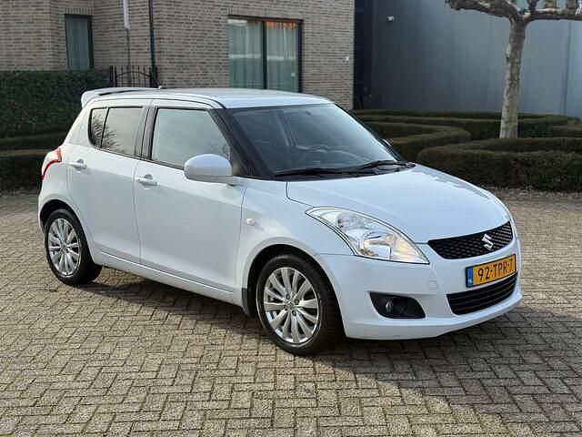 Occasion Suzuki Swift Exclusive 94 PK (69 kW) 2012 Wit Hatchback