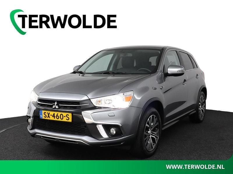 Titanium grey m Gebruikt 2018 Mitsubishi ASX SUV | € 16.950 (Eerlijke prijs) - Afbeelding 1/4