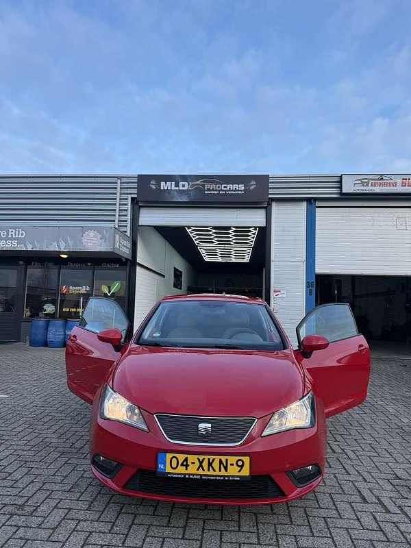 Occasion 2012 Seat Ibiza Ecomotive Sedan | € 1.750 (Goede deal) - Afbeelding 1/4