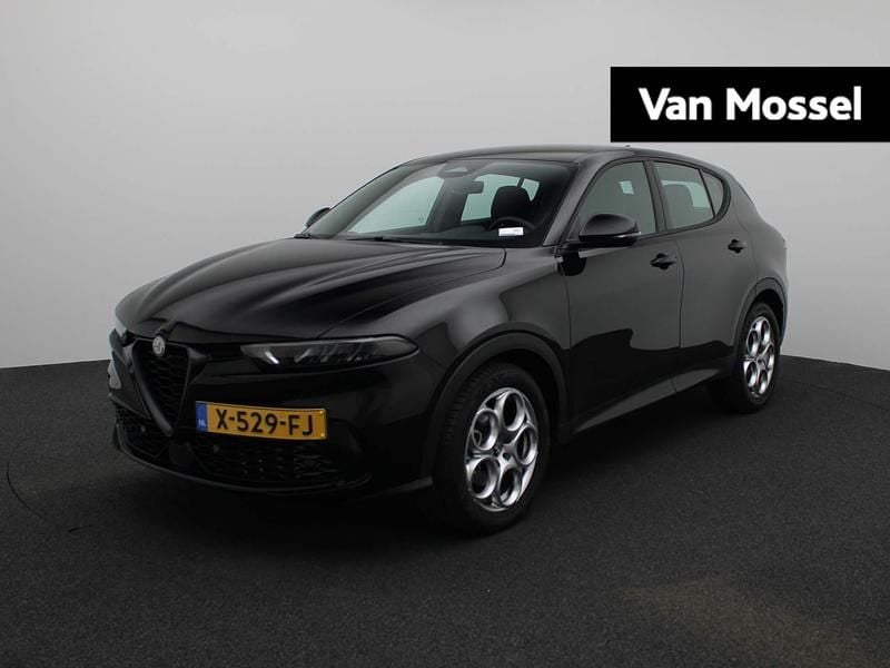 Zwart Gebruikt 2023 Alfa Romeo Tonale Sprint SUV | € 29.444 (Goede deal) - Afbeelding 1/4