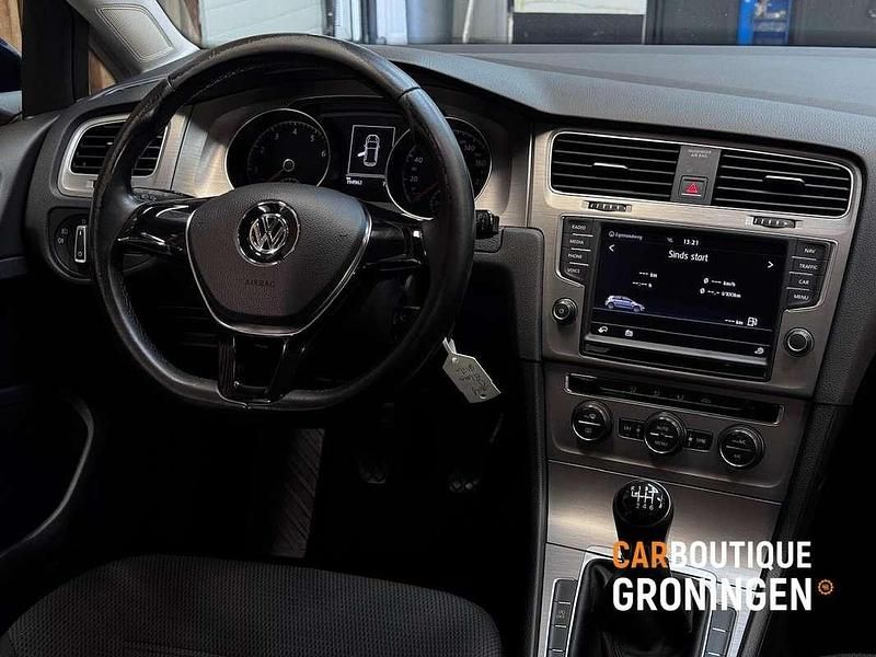 Occasion VW Golf VII Highline 105 PK (77 kW) 2014 Blauw Hatchback