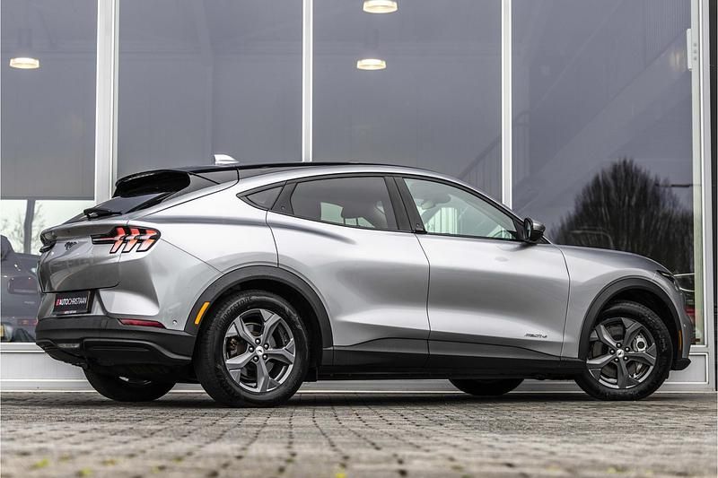Occasion Ford Mustang Mach-E 202 kW (276 PK) 2021 Grijs SUV