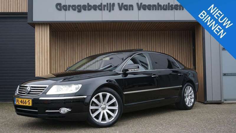 Zwart, metallic lak Gebruikt 2008 VW Phaeton Individual Sedan | € 17.500 - Afbeelding 1/4