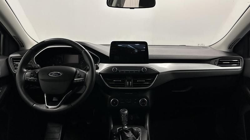 Blauw Gebruikt 2020 Ford Focus Business Edition Hatchback | € 15.000 (Goede deal) - Afbeelding 1/4