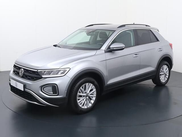Grijs Gebruikt 2023 VW T-Roc Life SUV | € 21.840 (Goede deal) - Afbeelding 1/4