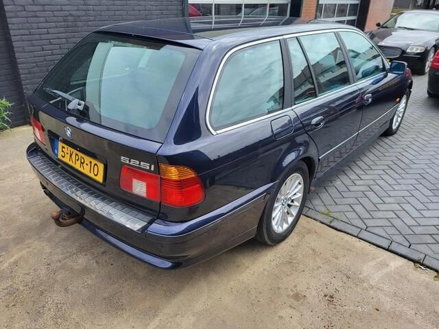 Occasion BMW 525 192 PK (141 kW) 2000 Blauw Stationwagen