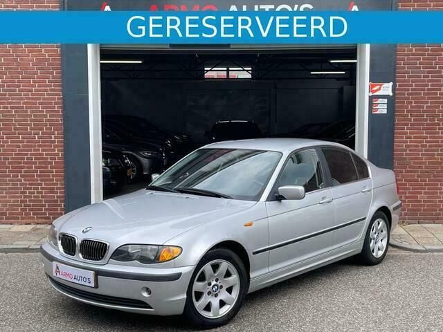 Grijs Gebruikt 2002 BMW 320 Executive Sedan | € 2.999 (Goede deal) - Afbeelding 1/4