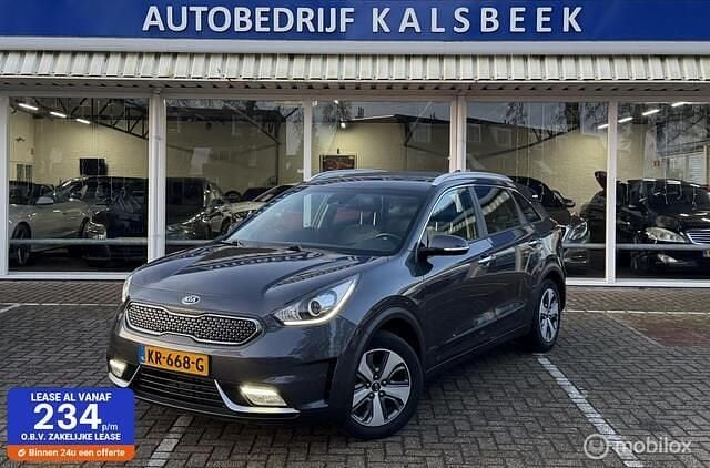 Grijs Occasion 2016 Kia Niro First Edition SUV | € 14.445 (Eerlijke prijs) - Afbeelding 1/4