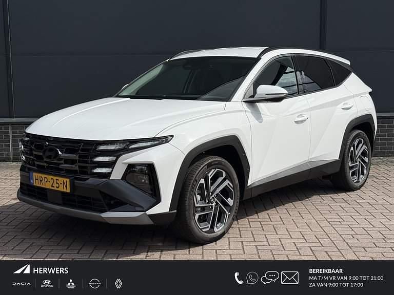 Atlas white Gebruikt 2025 Hyundai Tucson Comfort SUV | € 43.495 (Eerlijke prijs) - Afbeelding 1/4