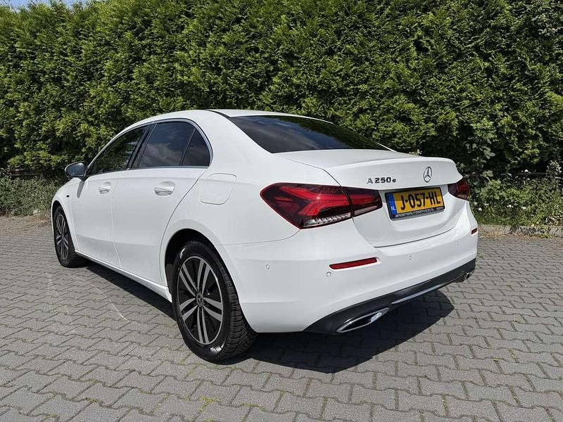Occasion Mercedes A250 Business 218 PK (160 kW) 2020 Wit Sedan
