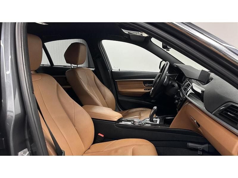 Occasion BMW 330 Executive 184 PK (135 kW) 2016 Grijs Sedan