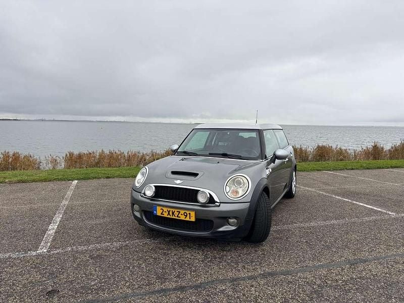 Zilver Gebruikt 2007 Mini Cooper S Clubman Chili Stationwagen | € 3.750 (Goede deal) - Afbeelding 1/4