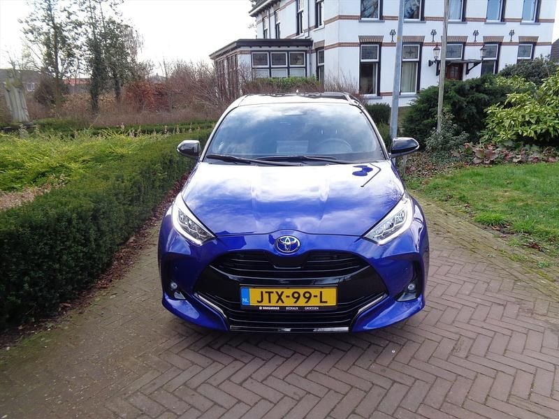 Occasion Toyota Yaris Executive 93 PK (68 kW) 2025 Blauw Hatchback