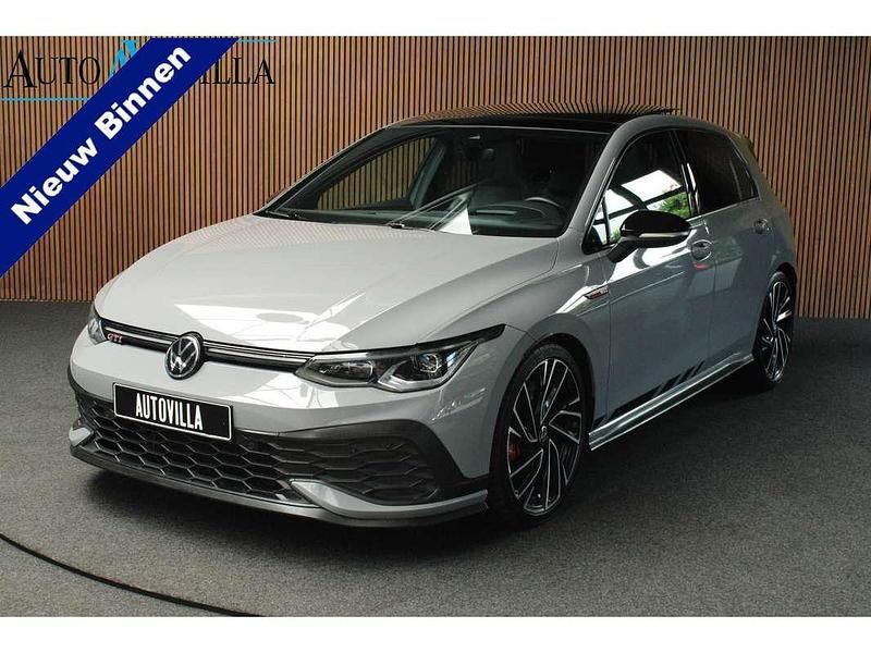 Grijs Gebruikt 2021 VW Golf VIII GTI Hatchback | € 37.950 (Eerlijke prijs) - Afbeelding 1/4